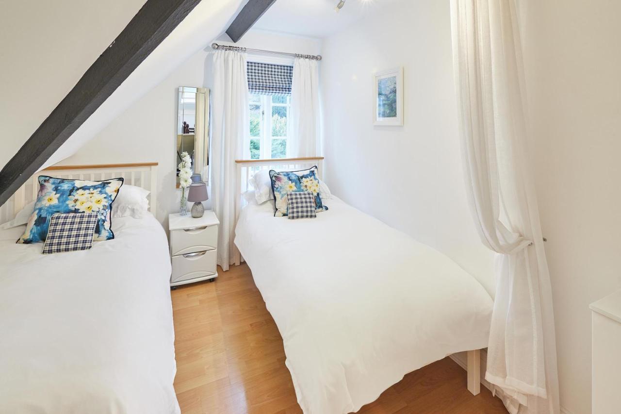 Host & Stay - Park Place Apartment Уитби Екстериор снимка